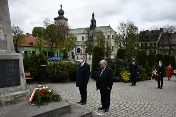 Skromne obchody 229. rocznicy uchwalenia Konstytucji 3 Maja